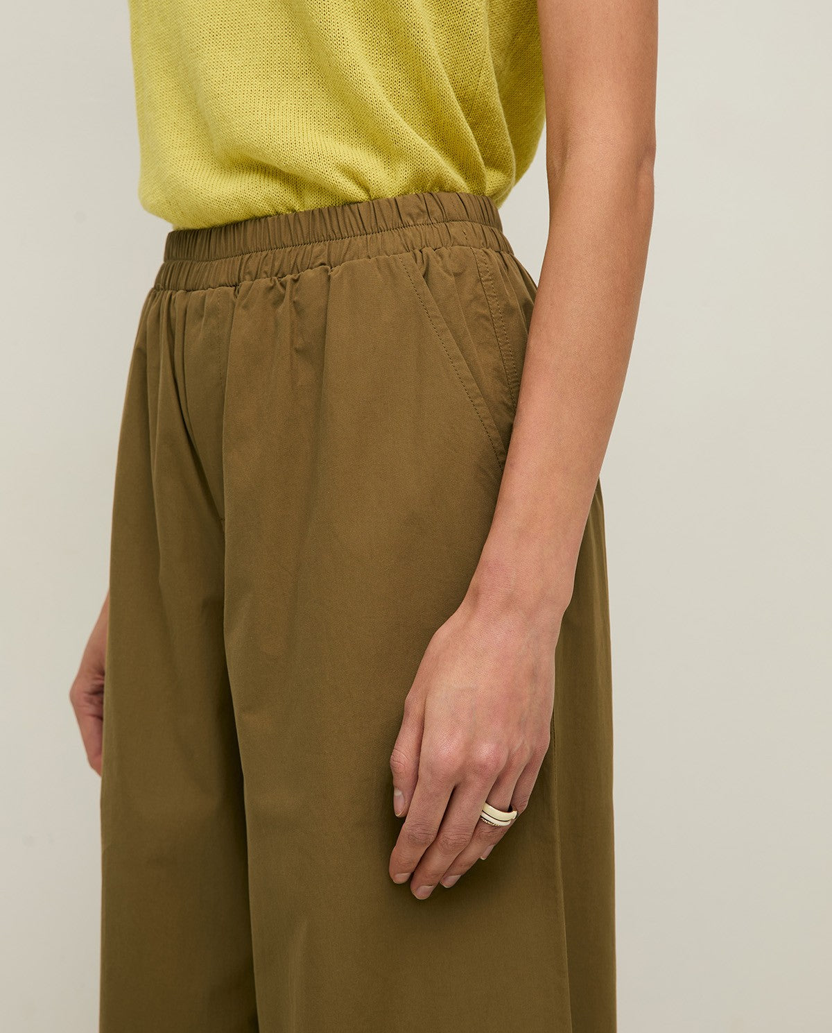 Pantalón Oliva
